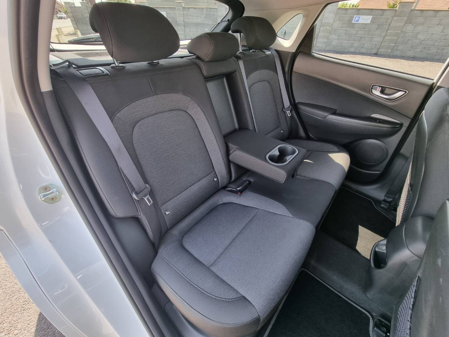 Hyundai Kona Electric 100