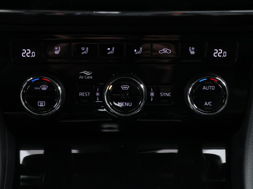 Škoda Superb 2.0 TDi Laurin&Klement 4x4