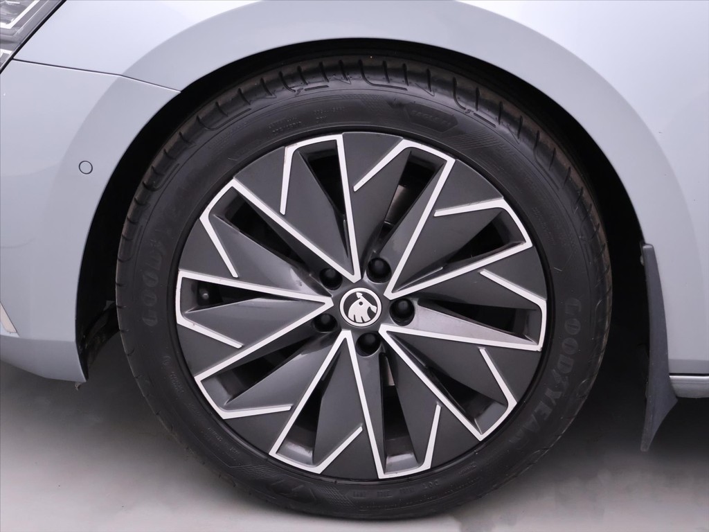 Škoda Superb 2.0 TDi Laurin&Klement 4x4