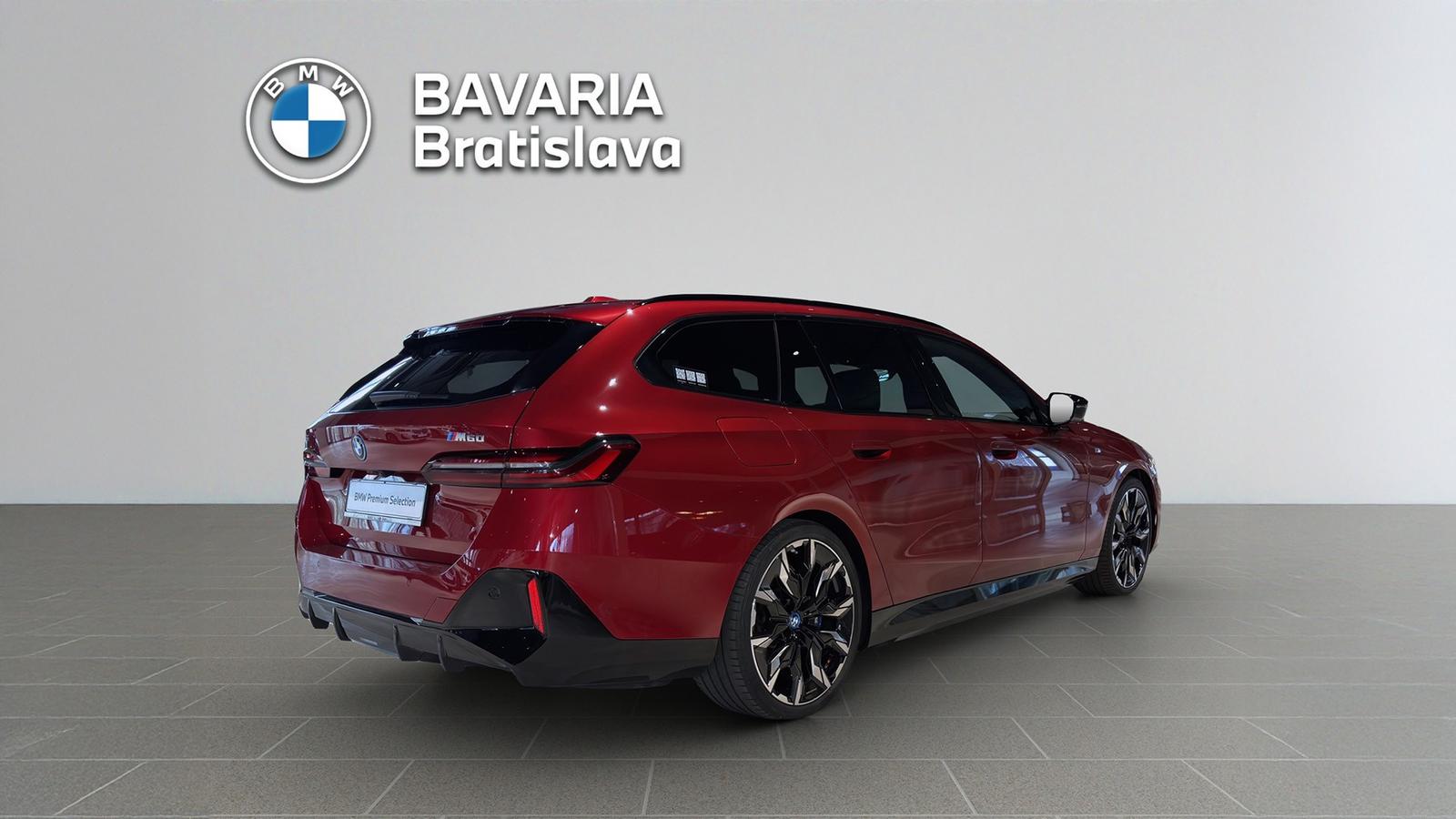 BMW i5 M60 xDrive Touring