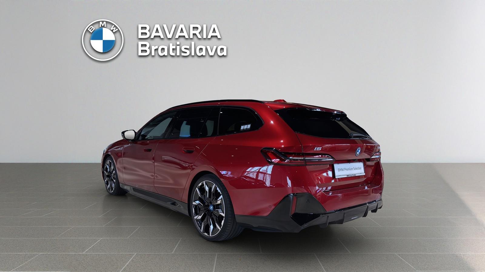 BMW i5 M60 xDrive Touring
