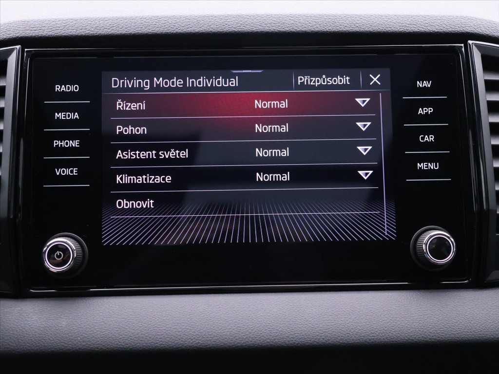 Škoda Karoq 1.5 TSi DSG SportLine