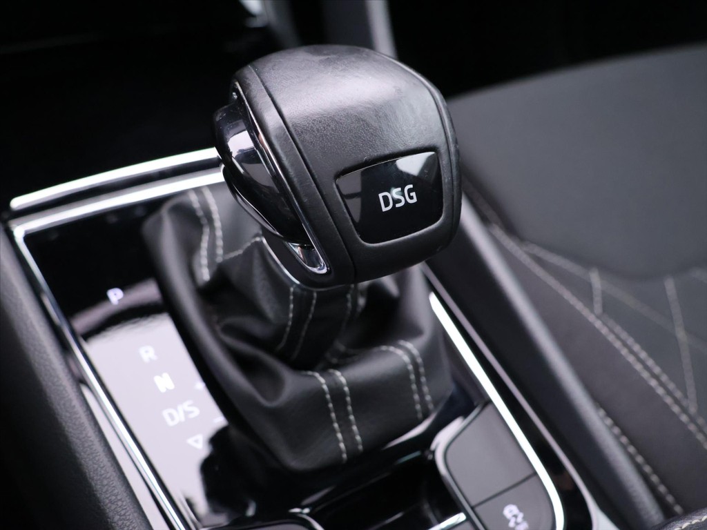 Škoda Karoq 1.5 TSi DSG SportLine