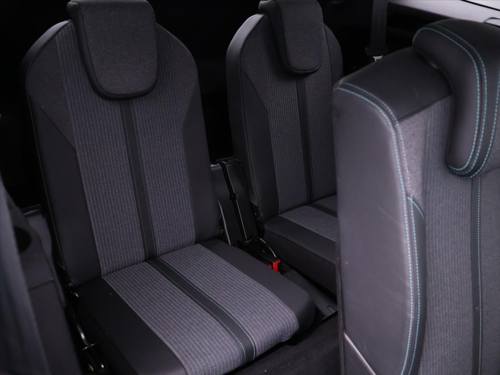 Peugeot 5008 1.5 HDi