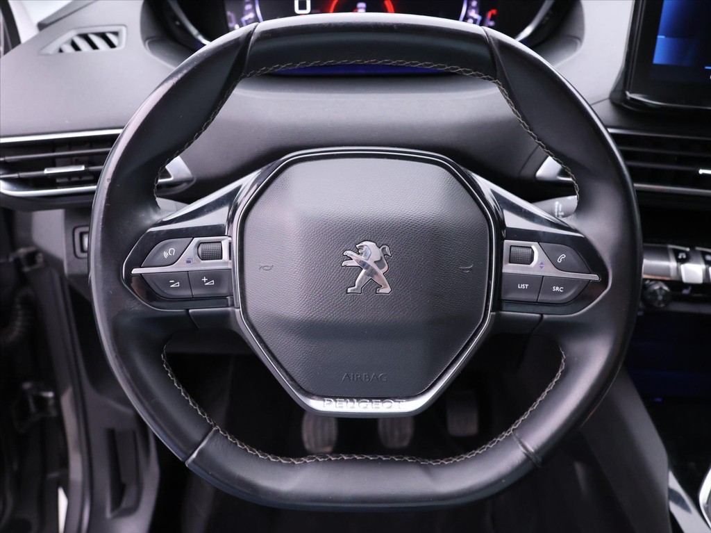 Peugeot 5008 1.5 HDi