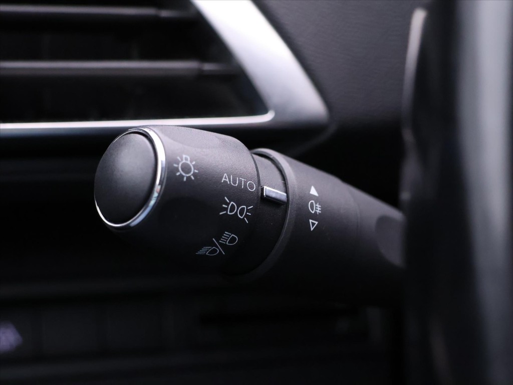 Peugeot 5008 1.5 HDi