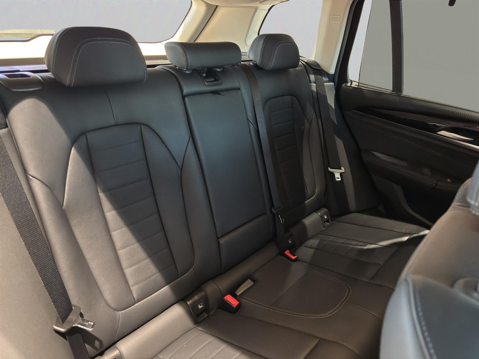BMW X3 xDrive20i