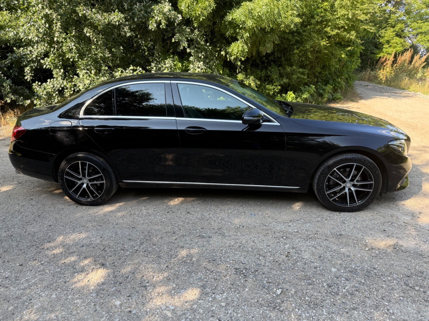 Mercedes-Benz E trieda Sedan 220 d A/T