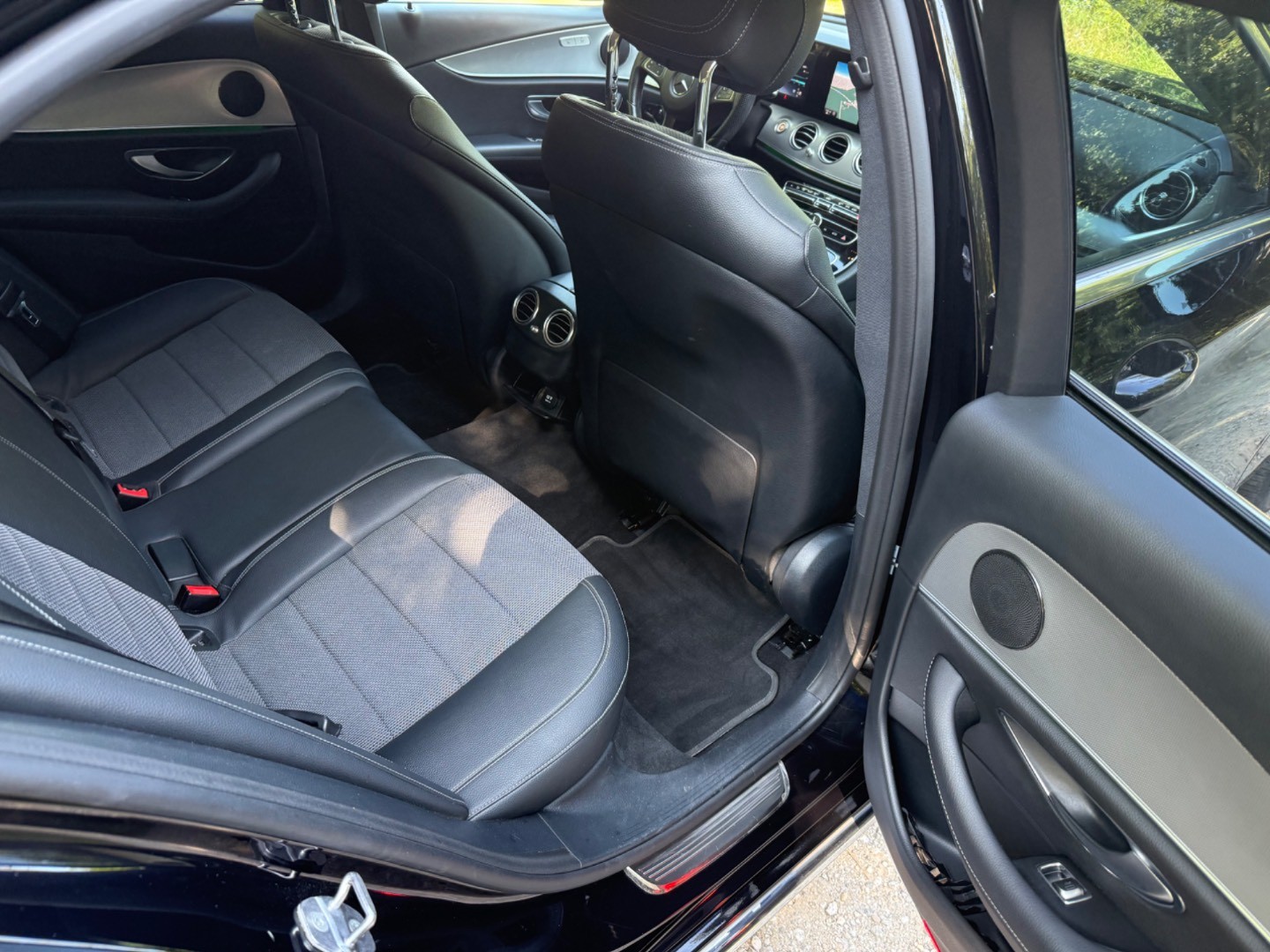 Mercedes-Benz E trieda Sedan 220 d A/T