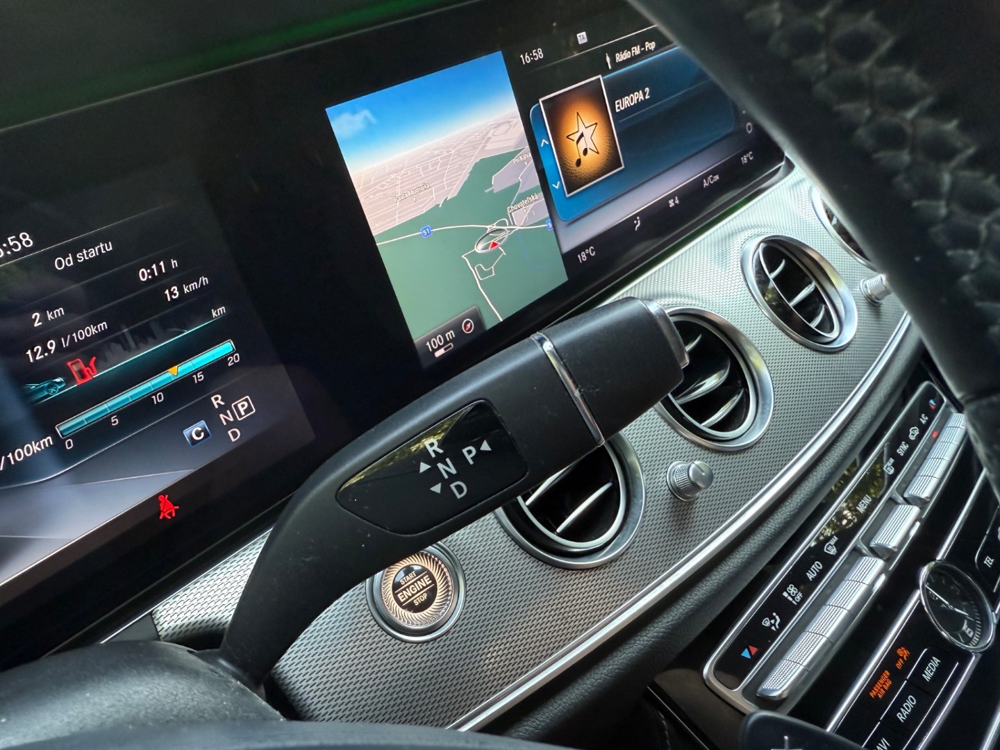 Mercedes-Benz E trieda Sedan 220 d A/T