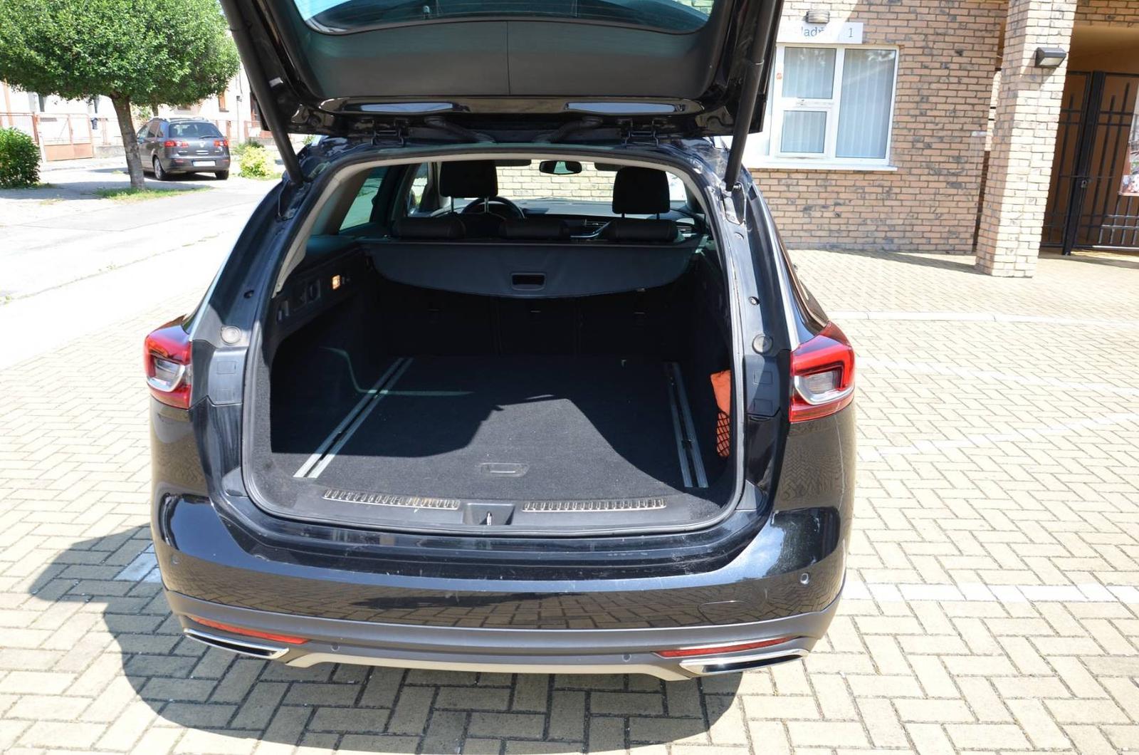 Opel Insignia ST 2.0 CDTI BiTURBO 210k S&S Exclusive 4x4 AT8