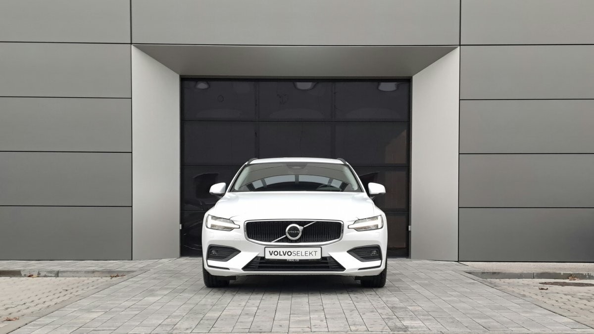 Volvo V60 B4 (D) CORE AT8 FWD