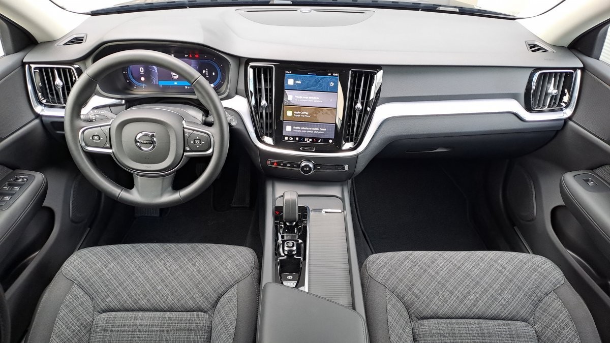 Volvo V60 B4 (D) CORE AT8 FWD