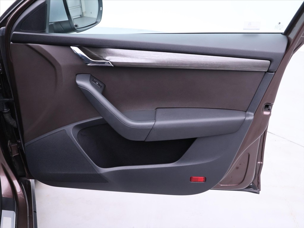 Škoda Octavia Combi 2.0 TDi 4x4 DSG Scout