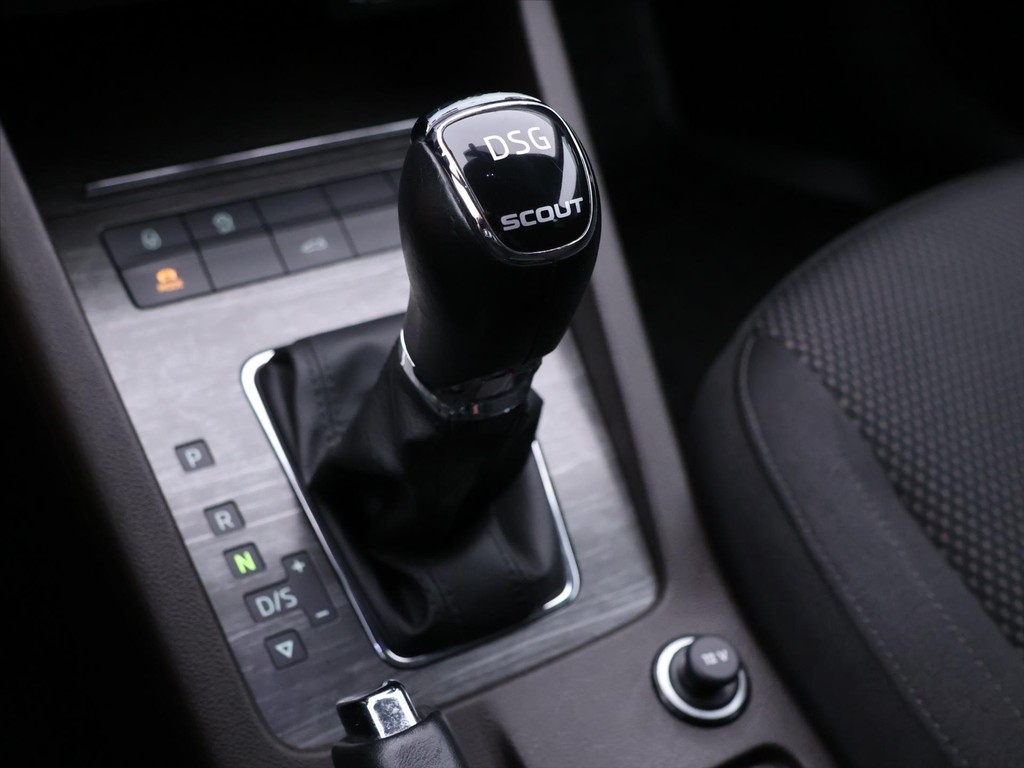 Škoda Octavia Combi 2.0 TDi 4x4 DSG Scout