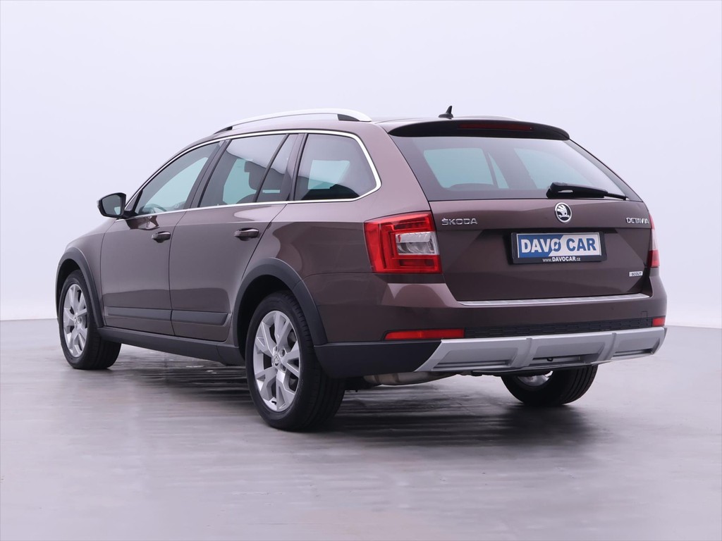 Škoda Octavia Combi 2.0 TDi 4x4 DSG Scout