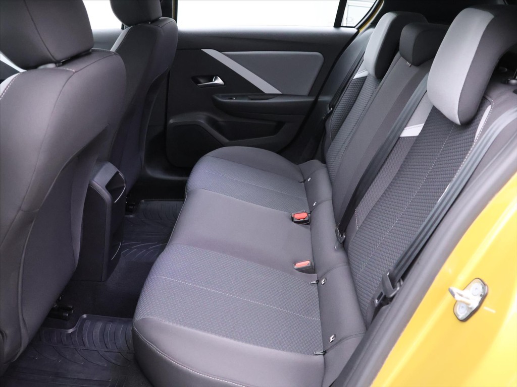 Opel Astra 1.2 Turbo Edition