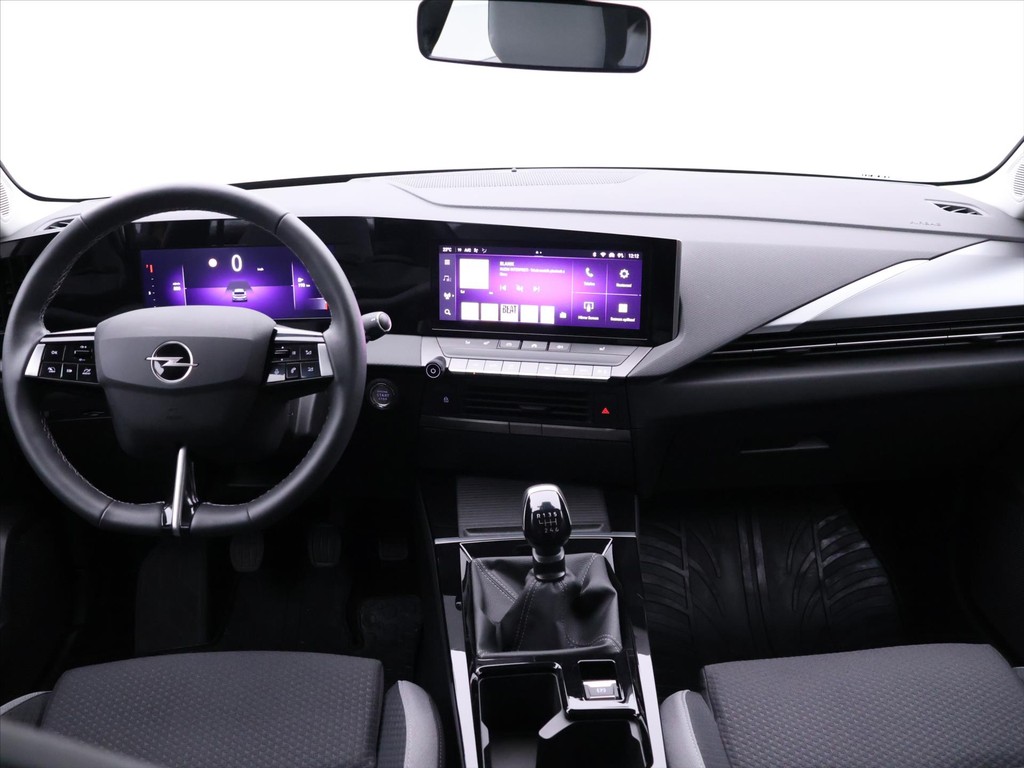 Opel Astra 1.2 Turbo Edition