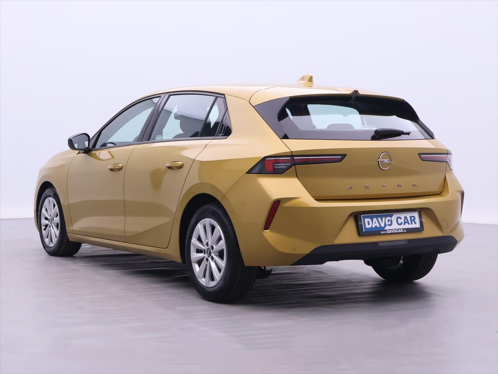 Opel Astra 1.2 Turbo Edition