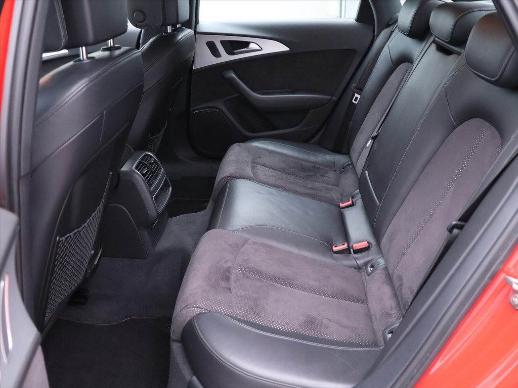 Audi A6 3.0 TDi Quattro S-Line