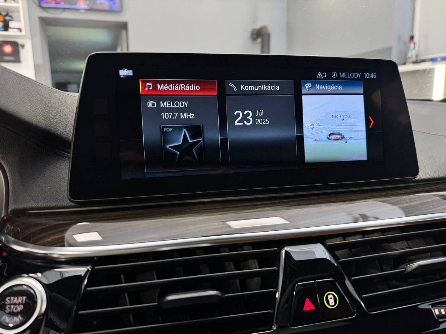 BMW Rad 5 Touring 530d xDrive LUXURY LINE