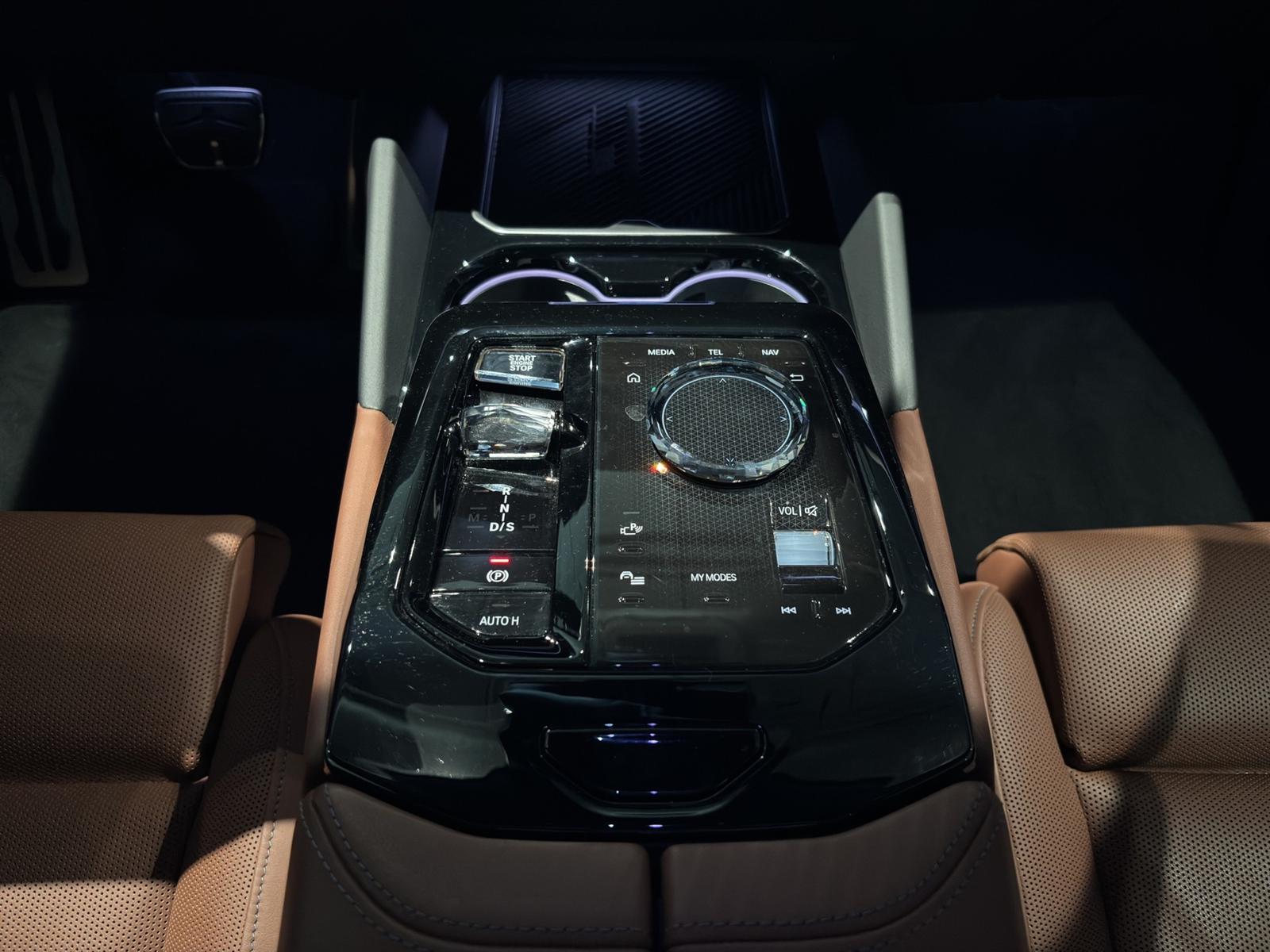 BMW 550e xDrive Sedan