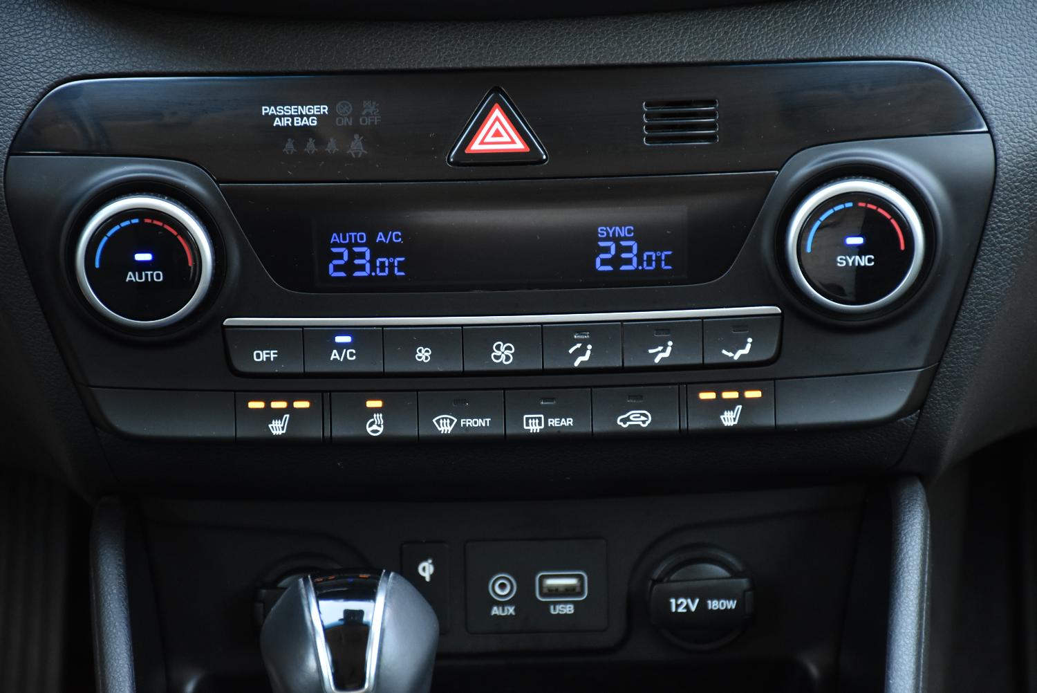 Hyundai Tucson 2.0 CRDi AUTOMAT 8st. 4X4 PREMIUM SR