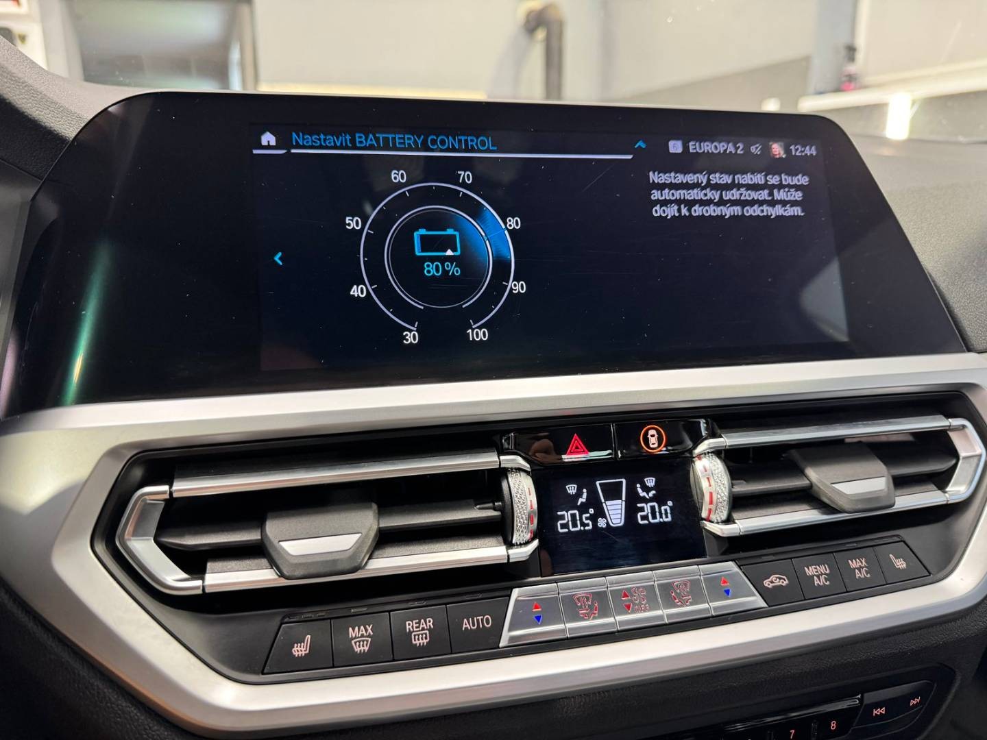 BMW Rad 3 330e M-SPORT
