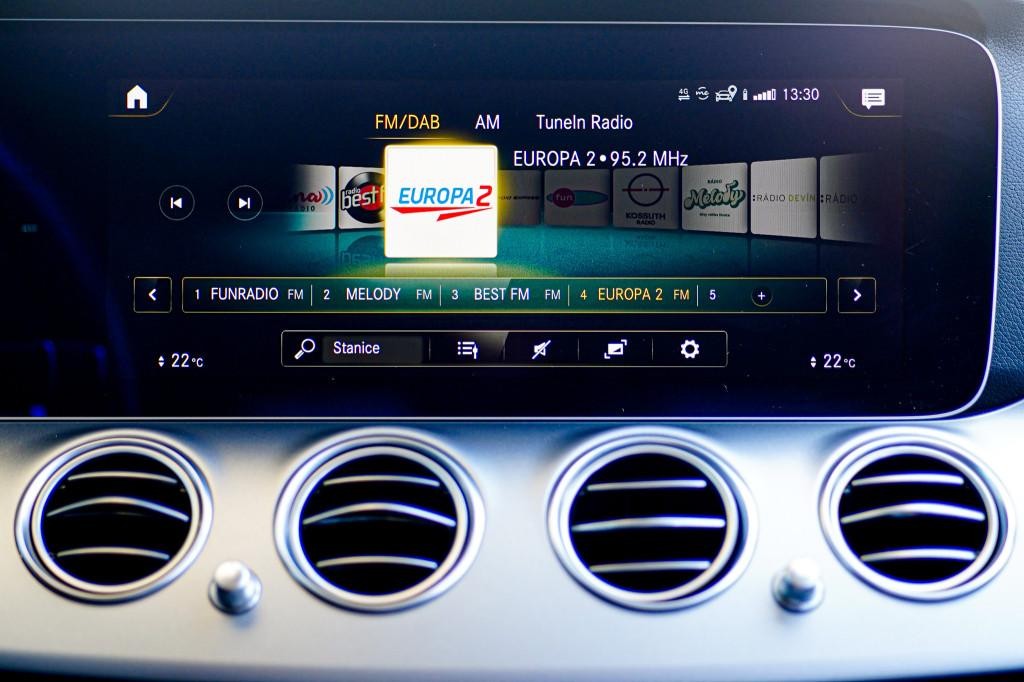 Mercedes E trieda T 300 de A/T