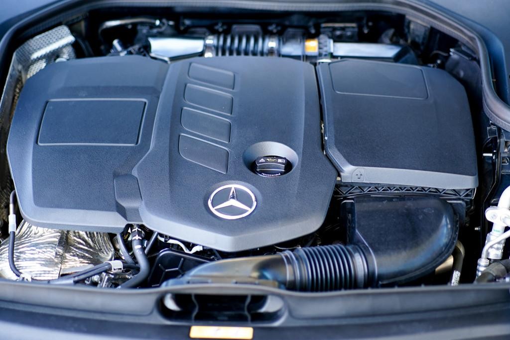 Mercedes E trieda T 300 de A/T