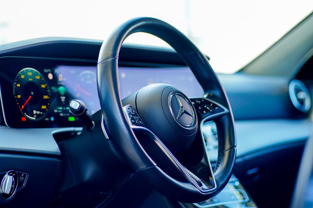 Mercedes E trieda T 300 de A/T