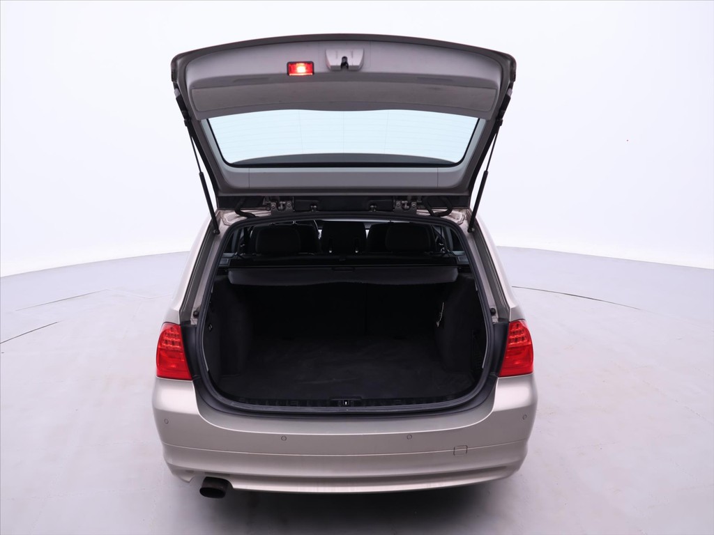 BMW rad 3 Touring 318i