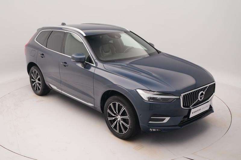 Volvo XC60 B4 AWD MOMENTUM CZ 1.maj
