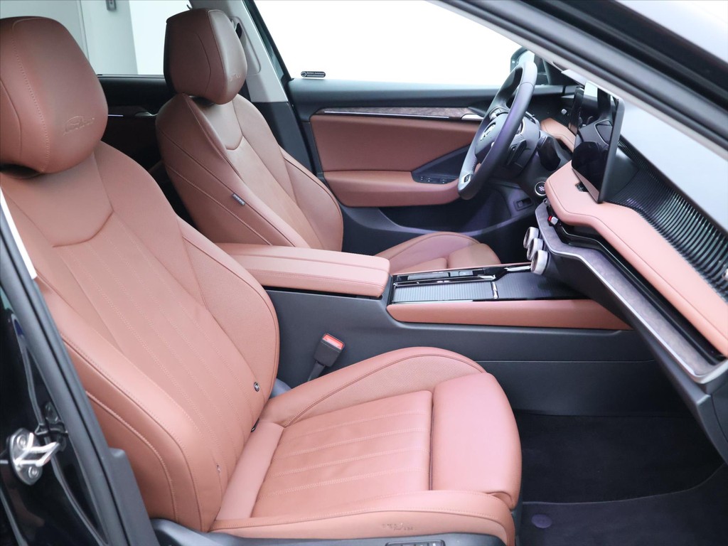 Škoda Superb Combi 2.0 TDi Laurin&Klement