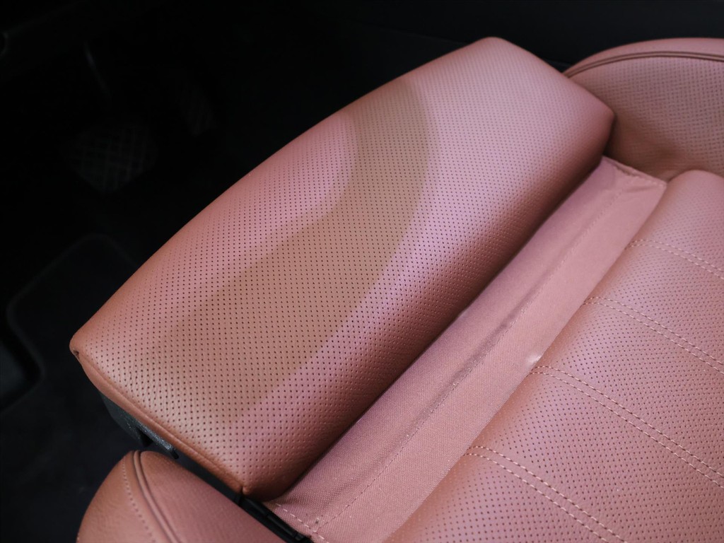 Škoda Superb Combi 2.0 TDi Laurin&Klement