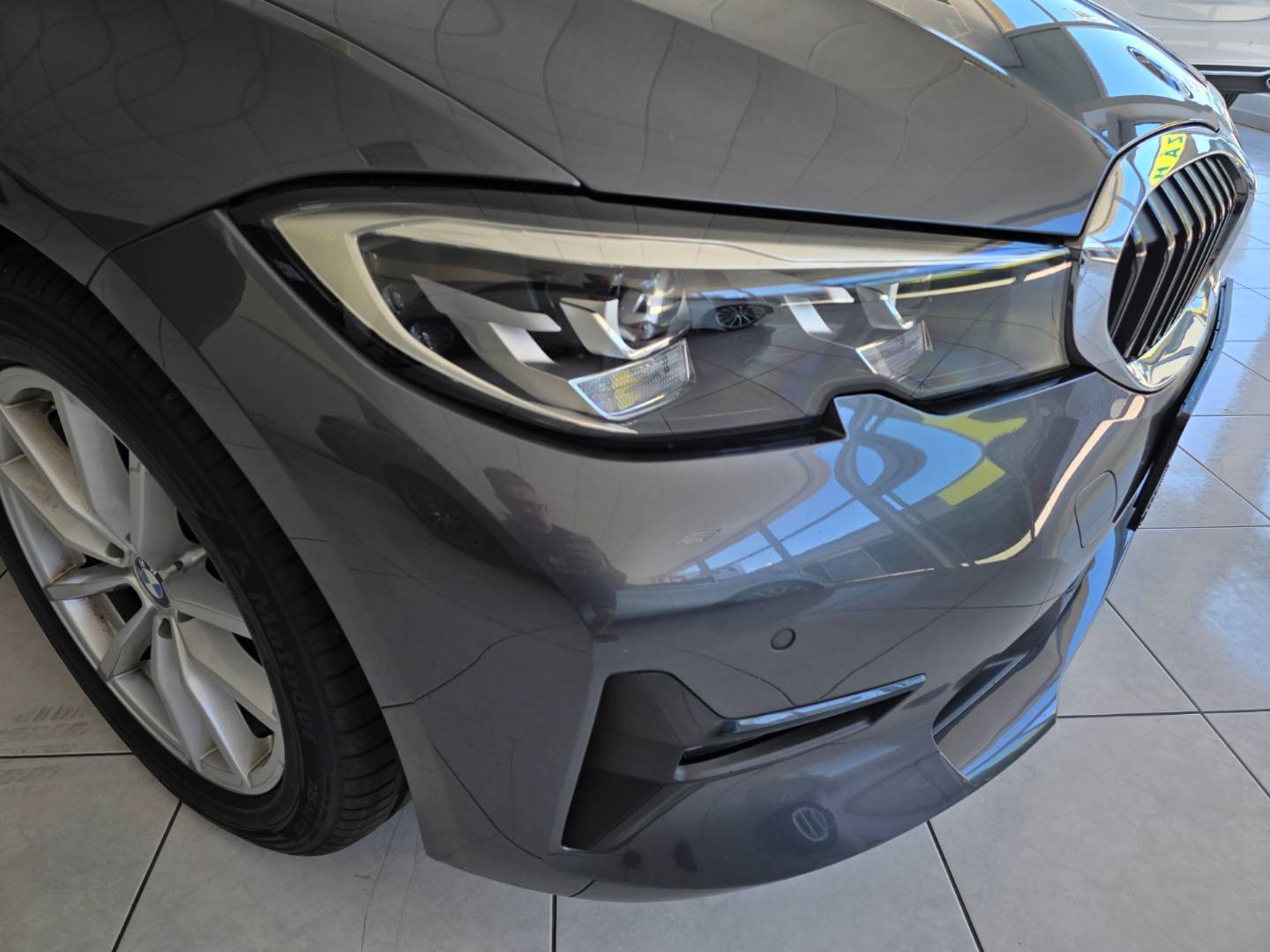 BMW Rad 3 Touring 318d mHEV  A/T