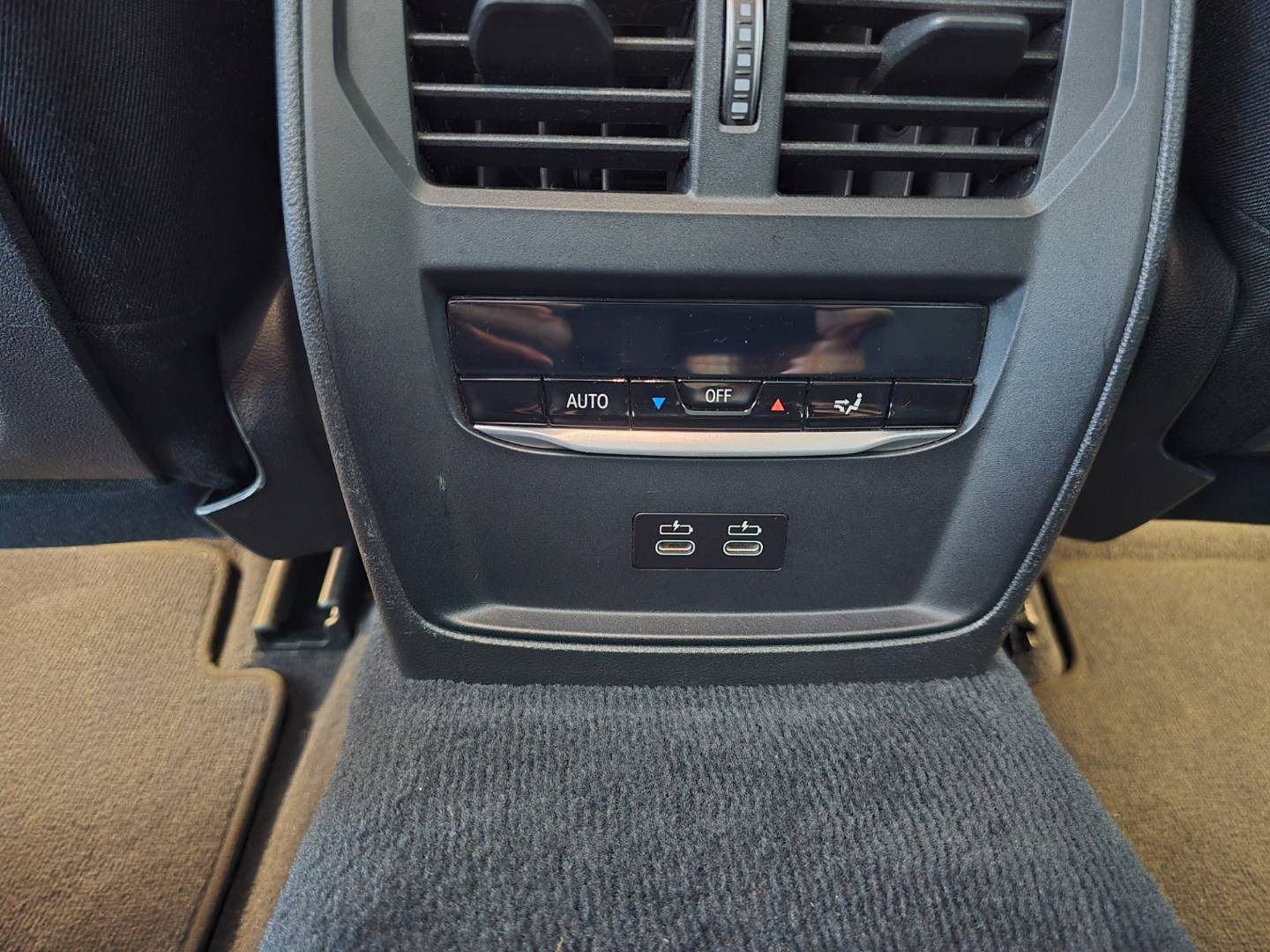 BMW Rad 3 Touring 318d mHEV  A/T