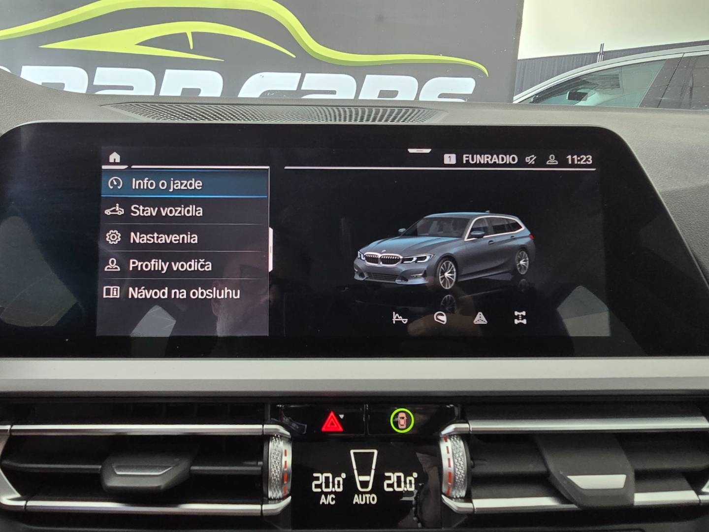 BMW Rad 3 Touring 318d mHEV  A/T