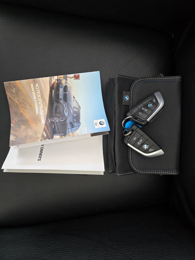 BMW Rad 3 Touring 318d mHEV  A/T