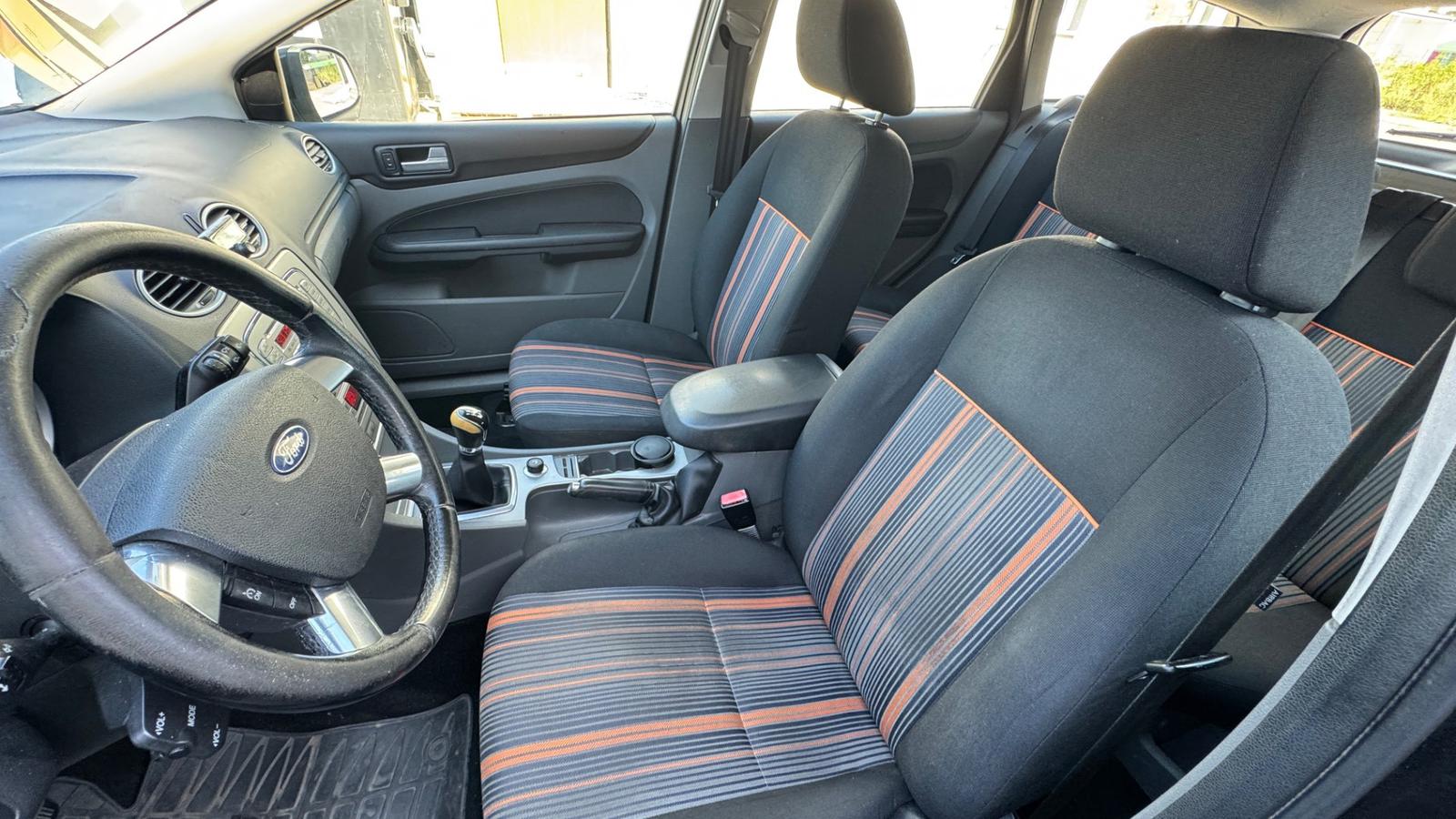 Ford Focus Kombi 1.6 16V Duratec Trend
