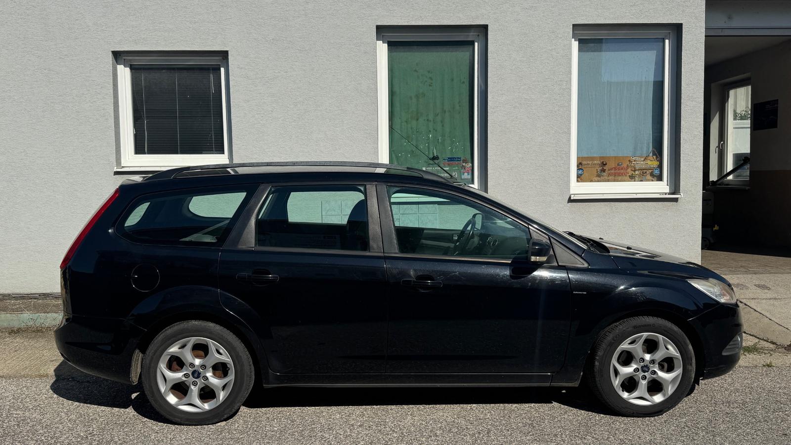 Ford Focus Kombi 1.6 16V Duratec Trend