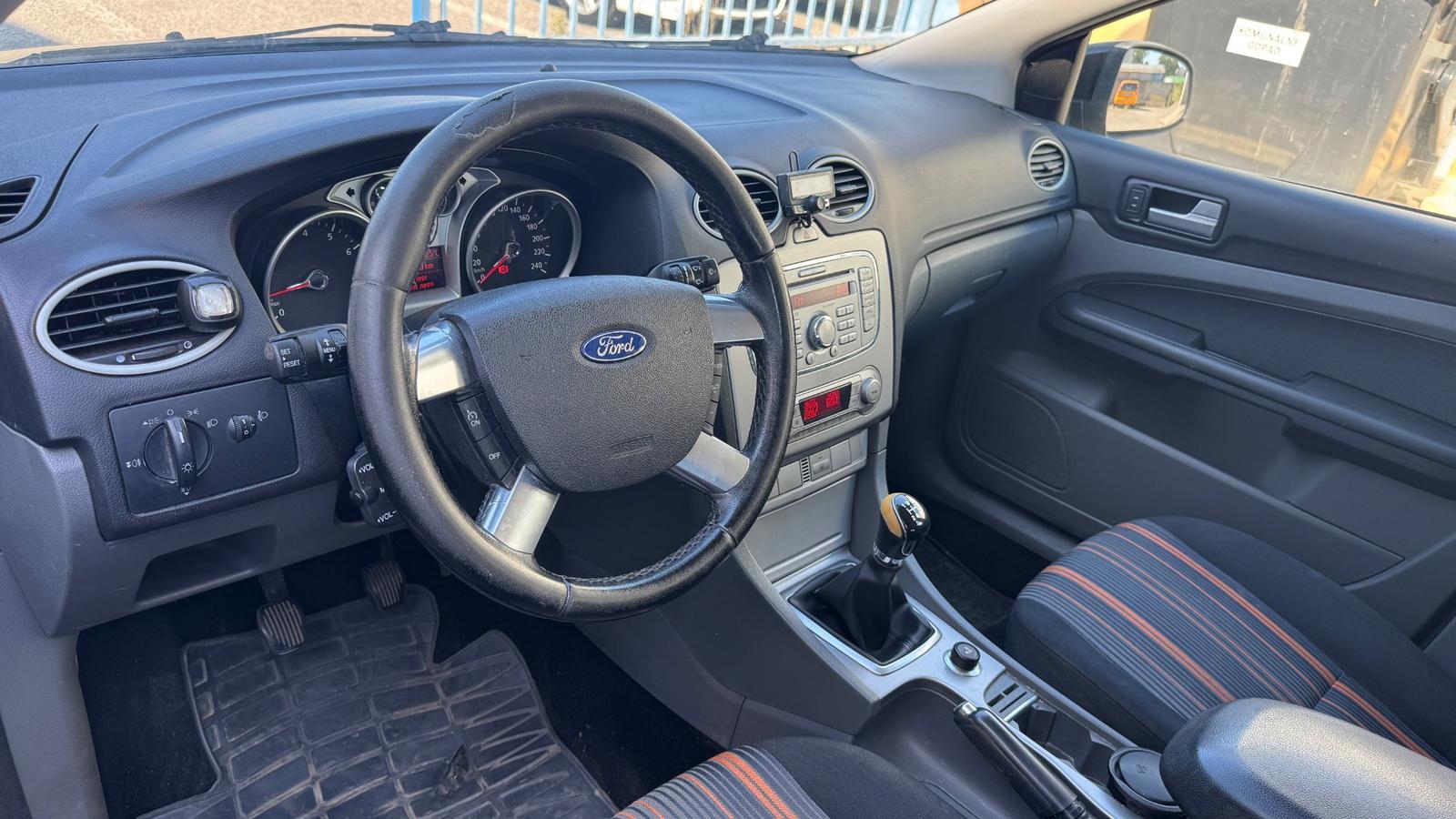 Ford Focus Kombi 1.6 16V Duratec Trend