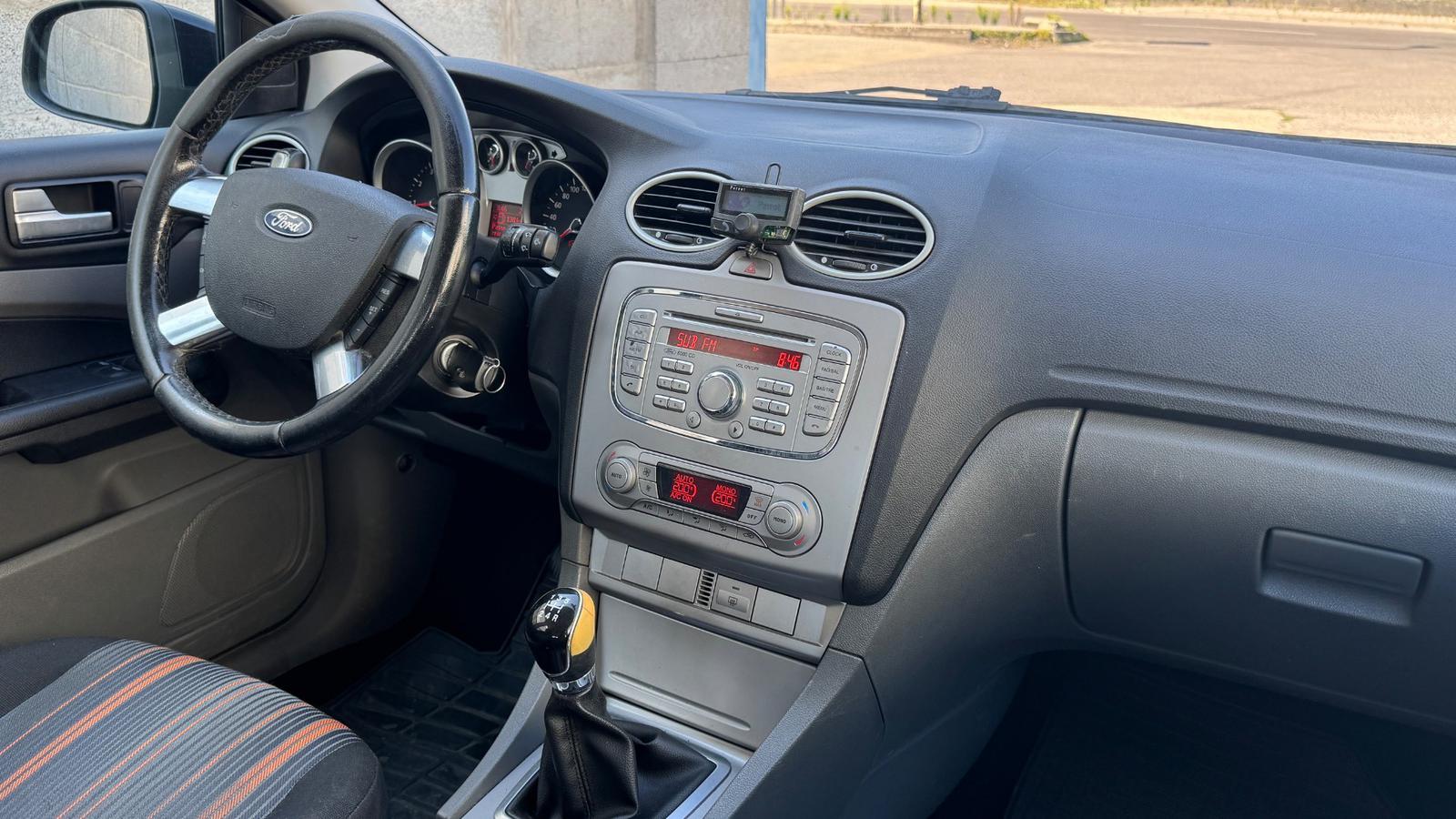 Ford Focus Kombi 1.6 16V Duratec Trend