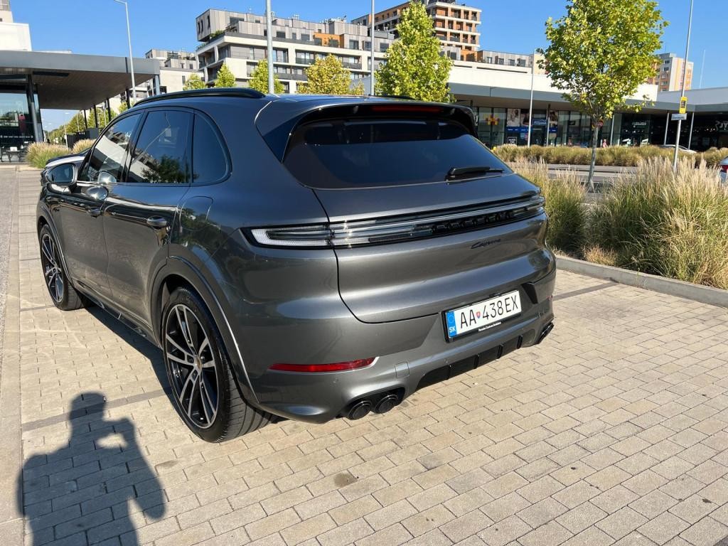 Porsche Cayenne 3.0 V6 E-Hybrid 4x4 Tiptronic S