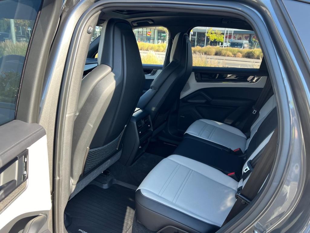Porsche Cayenne 3.0 V6 E-Hybrid 4x4 Tiptronic S