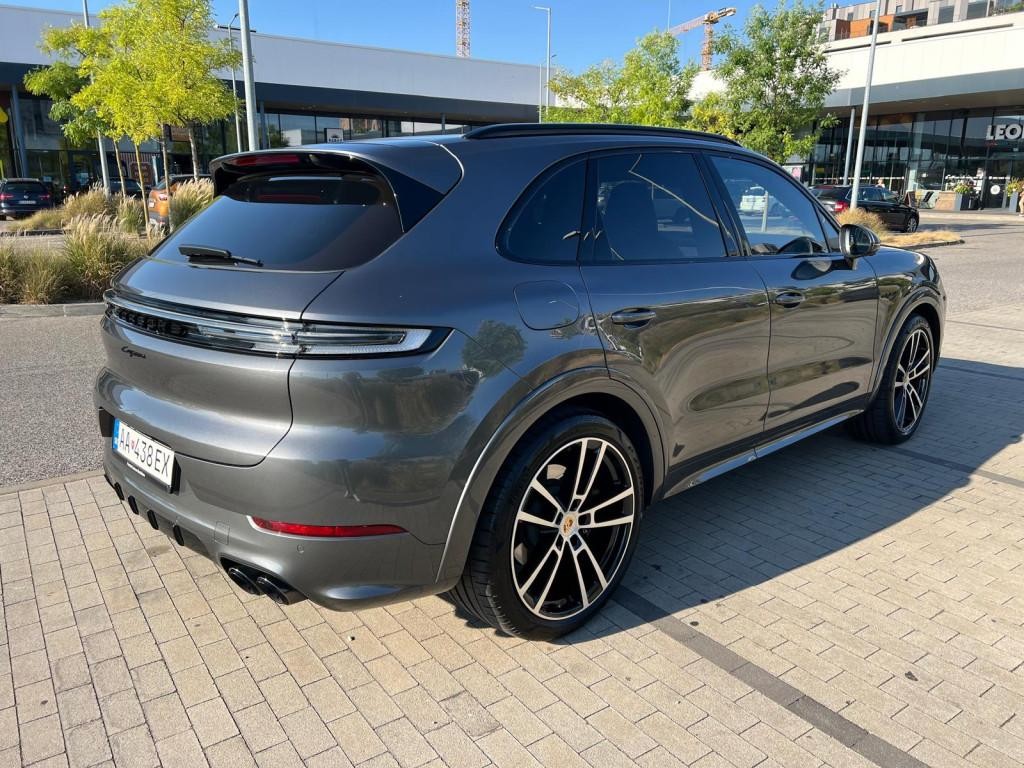 Porsche Cayenne 3.0 V6 E-Hybrid 4x4 Tiptronic S