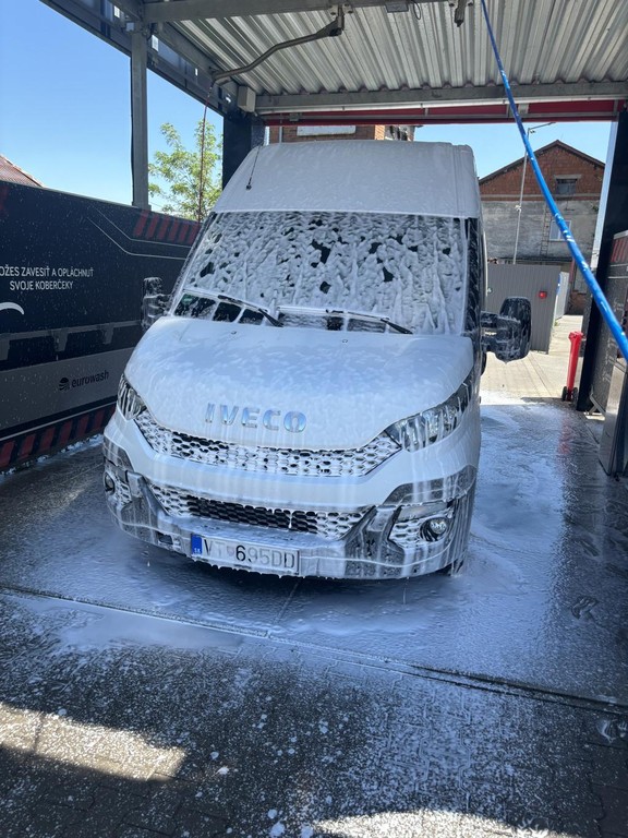 Iveco Daily Dodávka 125kw Automat