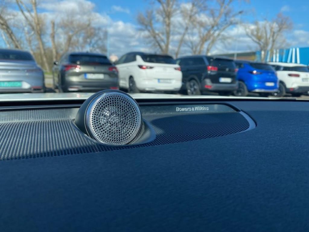 Volvo V90 D5 2.0L R-Design AWD A/T