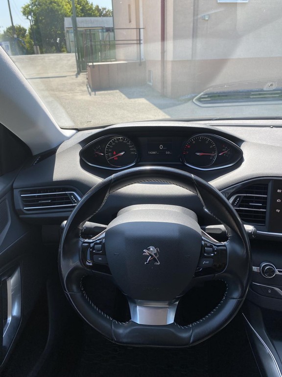Peugeot 308 SW 1.2 PureTech S&S Allure