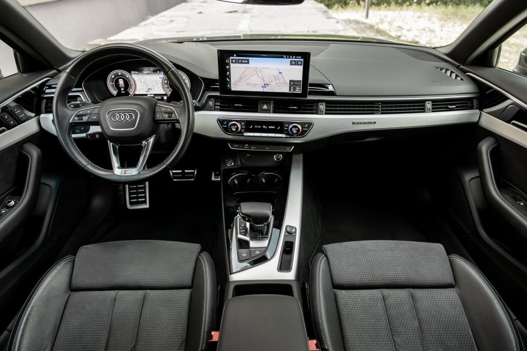 Audi A4 Avant 40 2.0 TDI mHEV quattro Advanced S tronic